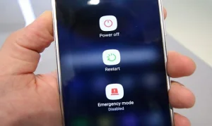 7 Cara Mengosongkan Ruang Penyimpanan Tanpa Menghapus Aplikasi di Smartphone 7 Restart HP
