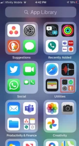 5 Cara Sembunyikan Aplikasi di iPhone Agar Tidak Mudah Diakses Orang Lain 6 Memakai App Library Secara Masal