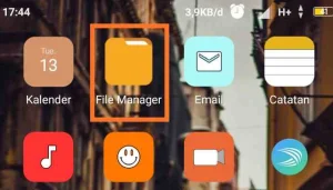 Cara Mengembalikan Aplikasi Yang Terhapus Tanpa Download di Android 2 Cara Mengembalikan Aplikasi Yang Terhapus Tanpa Download - Dengan download dan simpan aplikasi di SD Card atau memori eksternal.