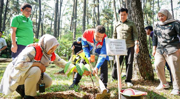 Menjaga Keanekaragaman Hayati