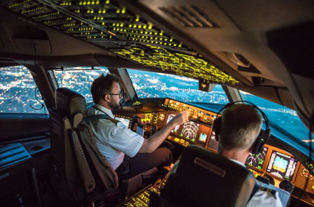Sistem Navigasi Pesawat Modern