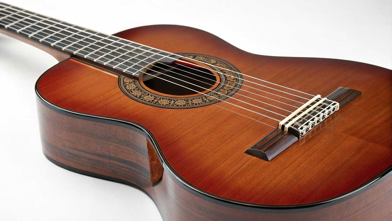 Gitar Klasik Senar Empat