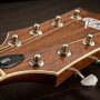 Headstock Gitar