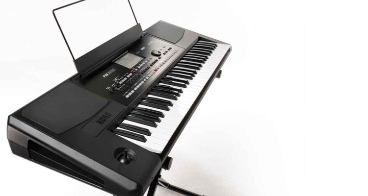 Korg Pa300
