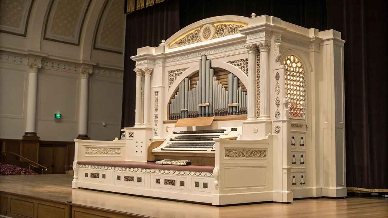 stage organ